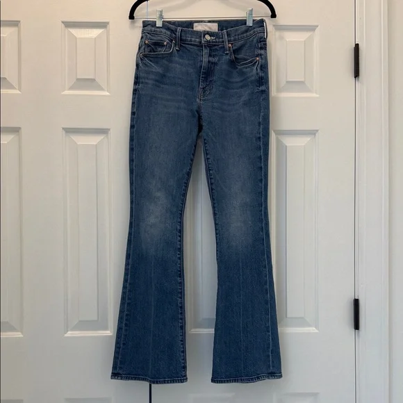 MOTHER SUPERIOR Weekender in It’s a Small World Blue Flare Jeans Sz. 27 LIKE NEW - Picture 2 of 10